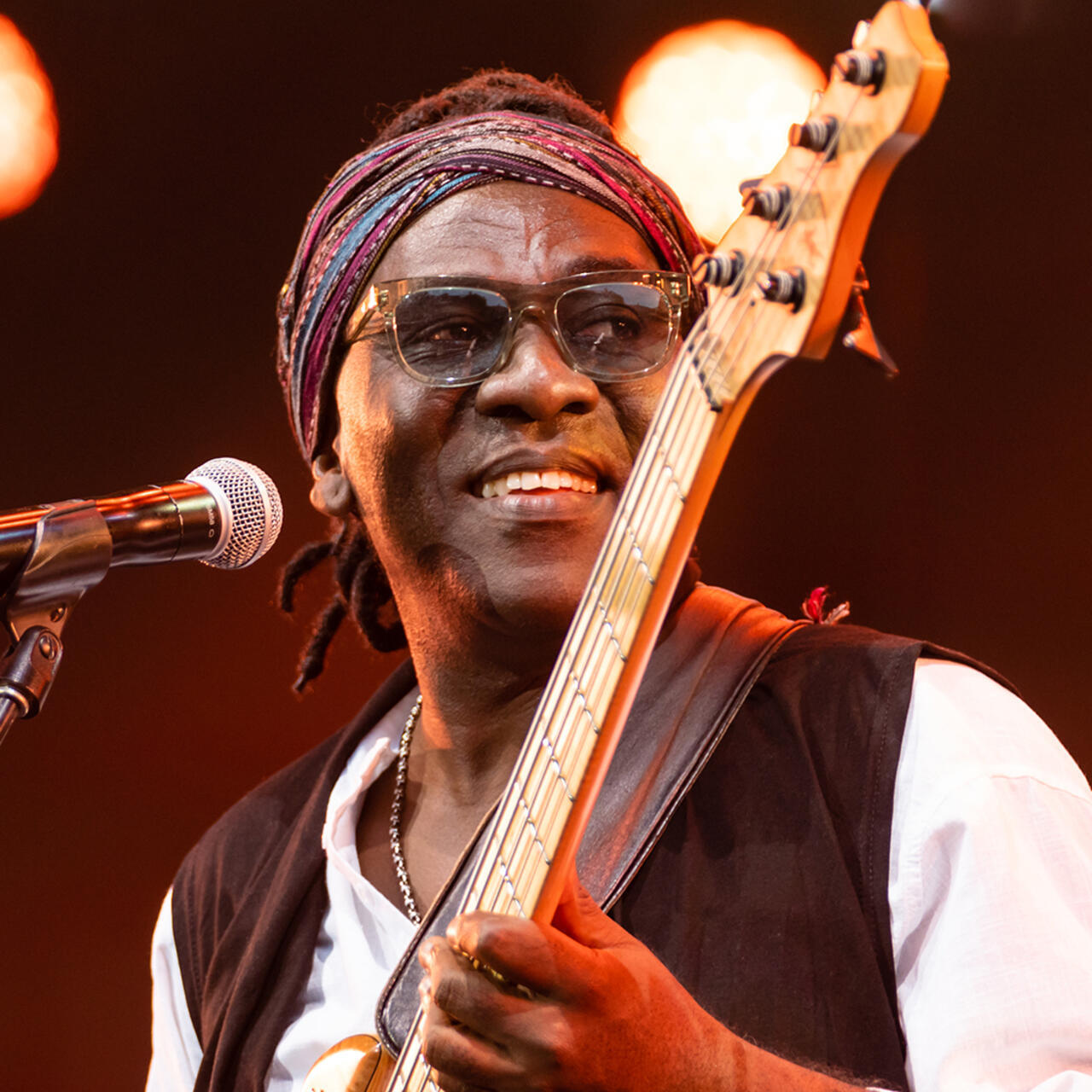 RICHARD BONA